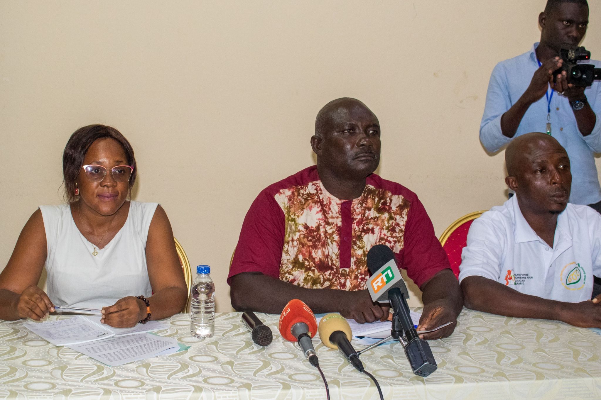 Communication de la Plateforme Ivoirienne pour le Cacao Durable (PICD)  relative à l’annonce du prix bord champ du cacao pour la grande campagne  2024-2025