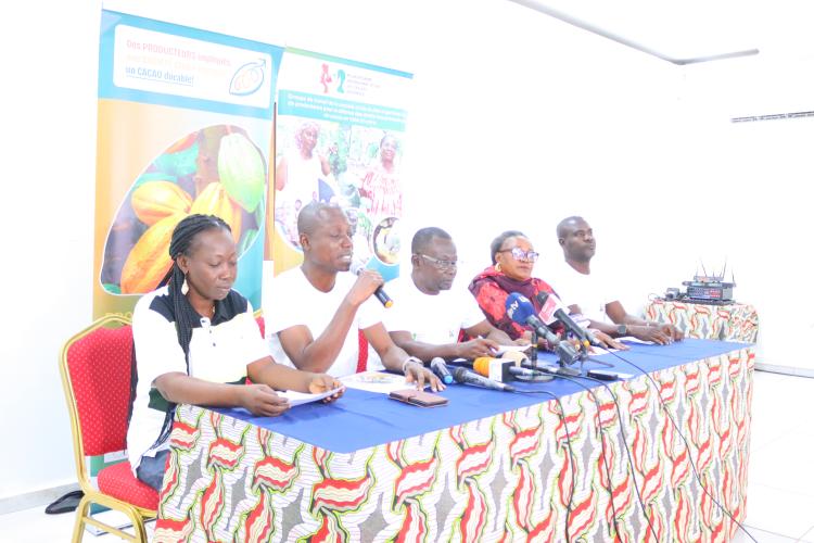 Communication de la Plateforme Ivoirienne pour le Cacao Durable relative à l’annonce du prix  d’achat bord champ pour la campagne intermédiaire 2025-2026 